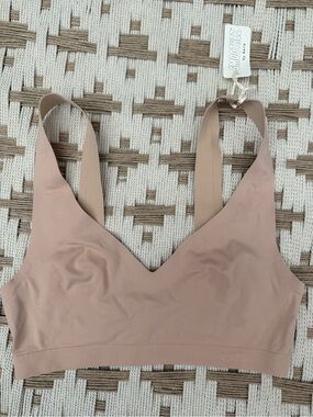 aerie Seamless V-Neck Bralette - Nude Blush